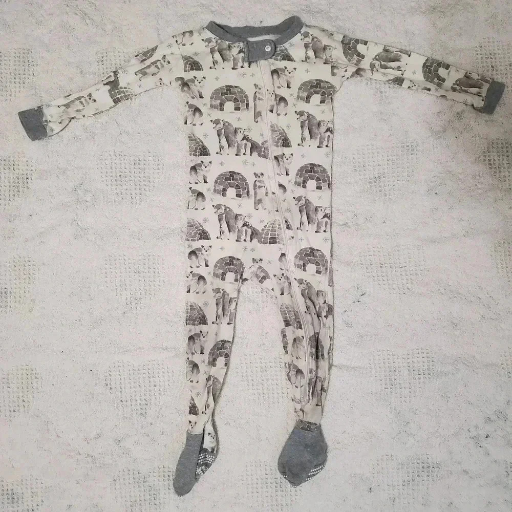 ✨BOGO FREE✨ Burts Bees Baby Toddler Polar Bear 18 months Pajama Onesie